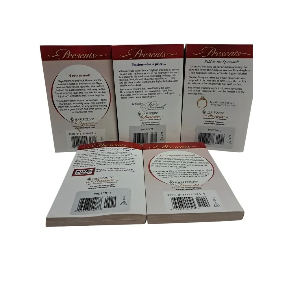 harlequin presents lot Of 5‎